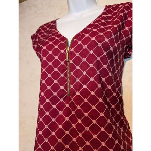 Express loose fit silky zippered top size XS - Picture 2 of 4